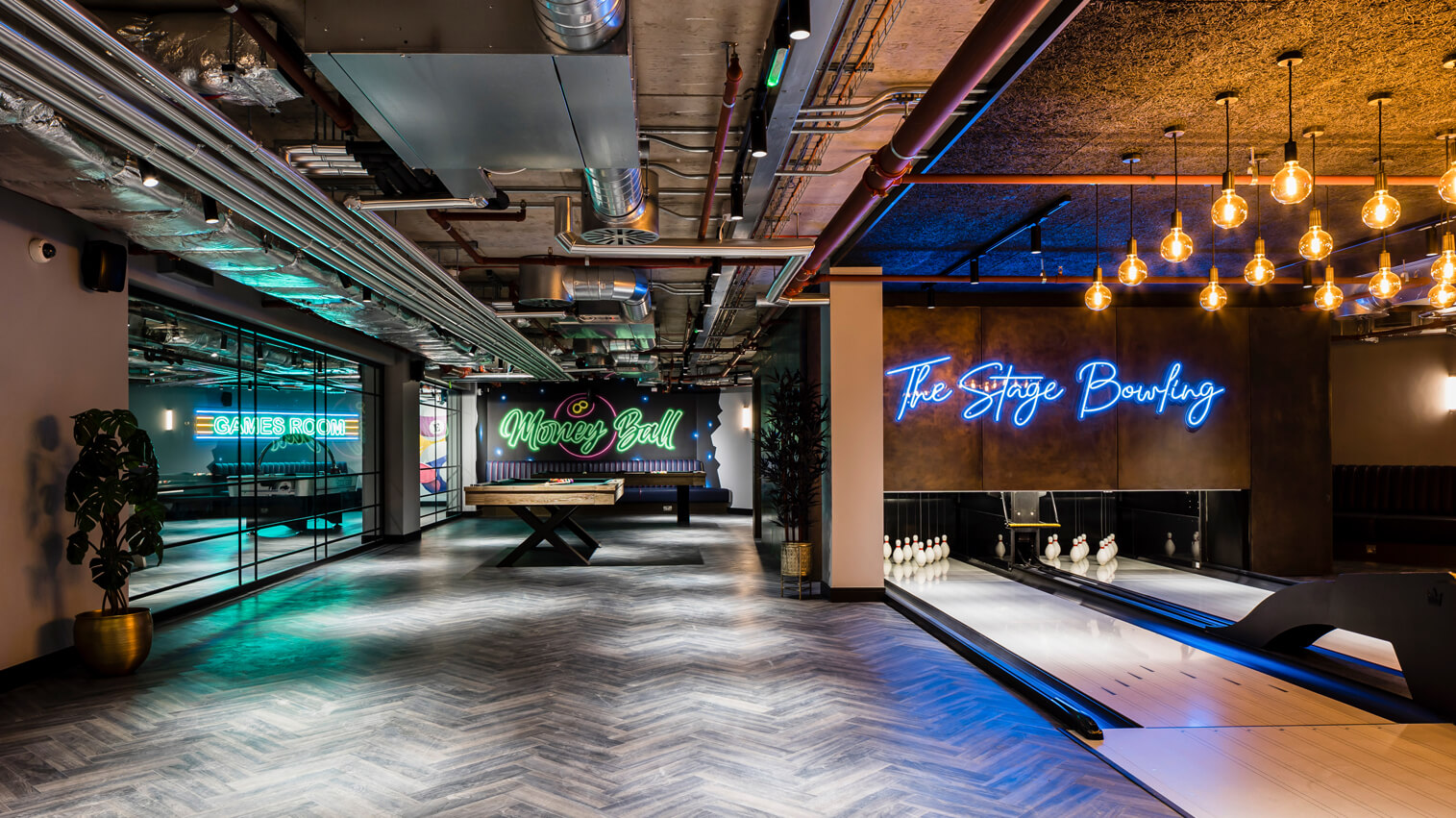 The Stage Bowling – A Place to Socialise | The Stage